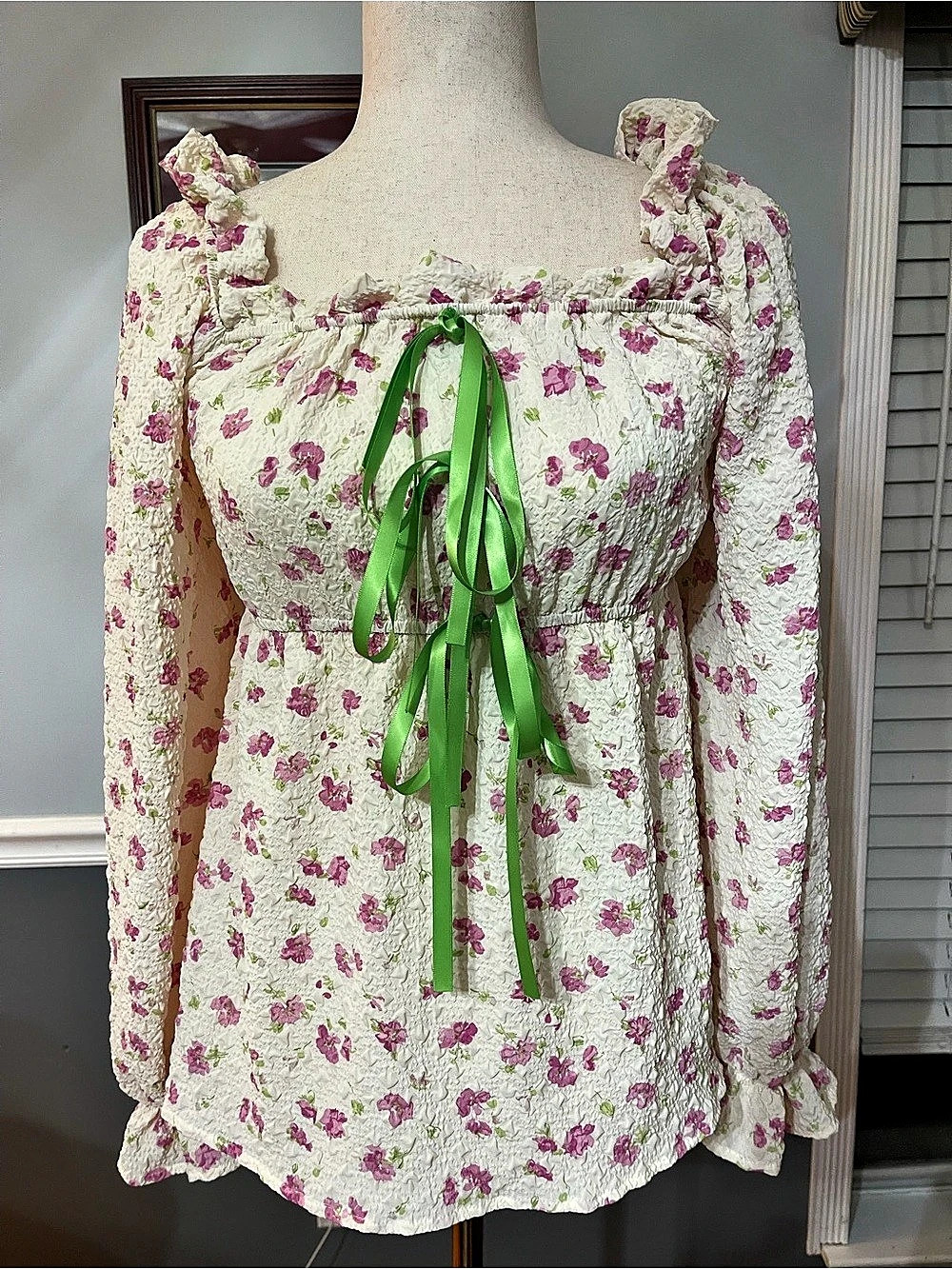BiBi Lightweight Floral Blouse